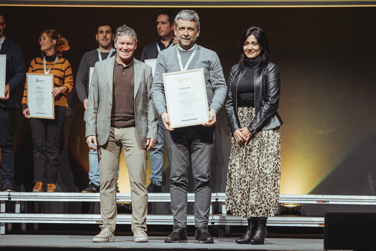 Captura de pantalla 2025-12-17 a las 11.17.55.png