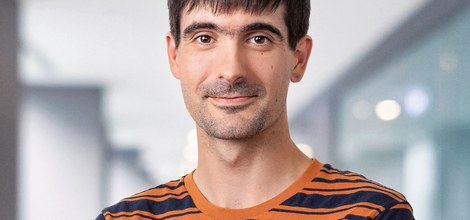 "Doktore tesia amaitzea da nire erronka nagusia"