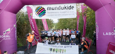 Elkartasuna nagusi Mundukideren lasterketan