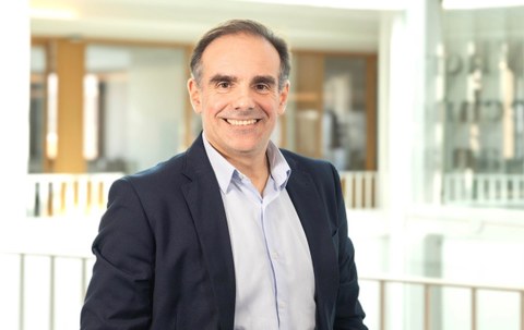 «Enpresa batek ez badu adimen artifiziala erabiltzen, ondokoek egingo dute, eta lehiakorragoak izango dira»