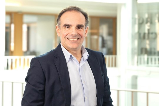 «Enpresa batek ez badu adimen artifiziala erabiltzen, ondokoek egingo dute, eta lehiakorragoak izango dira»