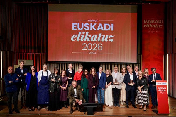 EROSKI_Premios Euskadi Elikatuz_Foto Familia.jpg