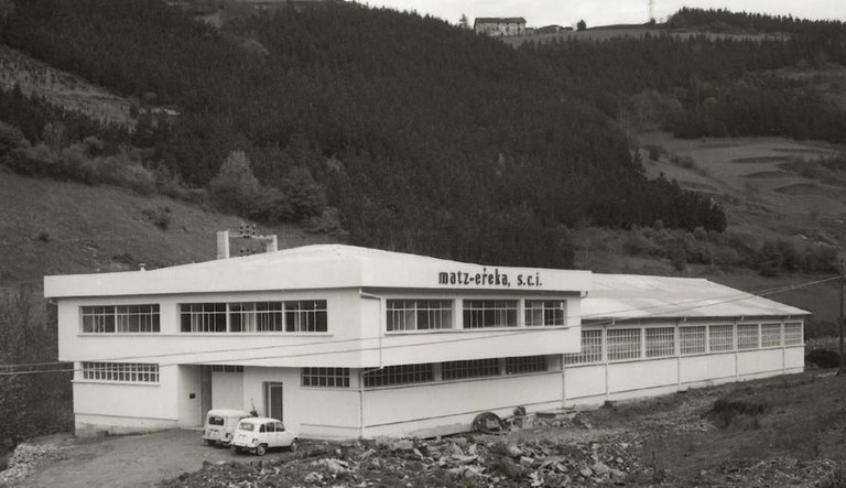 ERREKA_antzinako argazkia 1966.urtean.JPG