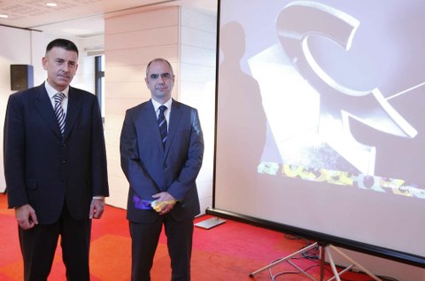 Euskadiko Kutxak "Euskal ekonomia - 2011rako aurreikuspenak" aurkeztu ditu