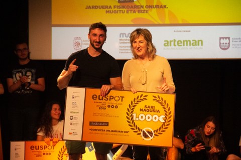 Euspot, euskal publizisten harrobi eta ekosistema