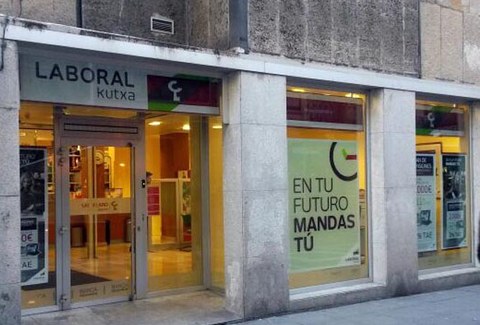 FITCH-ek berretsi egin du LABORAL Kutxaren BBB+ ratinga