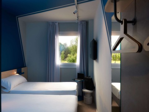 Ibis kateko hotel berri bat hornitu du Gerodanek Gasteizen