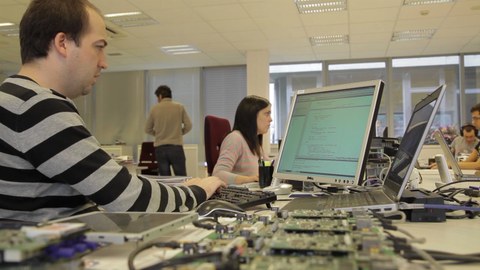 IK4-Ikerlan RedActiva proiektuan dihardu, sare elektriko seguruagoak lortzeko