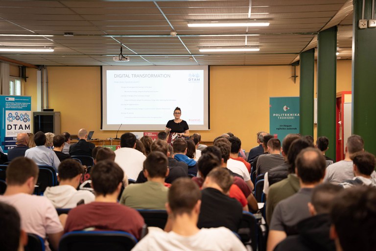 Politeknika-Txorierri_Politeknika-Txorierri-facilita-la-transformación-digital-de-la-industria3.jpg