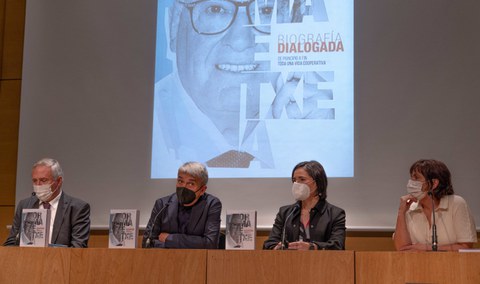Isabel Uribe: “Batez ere Ormaetxearen gaitasun intelektuala eta sinismen etikoak markatu zizkidaten”