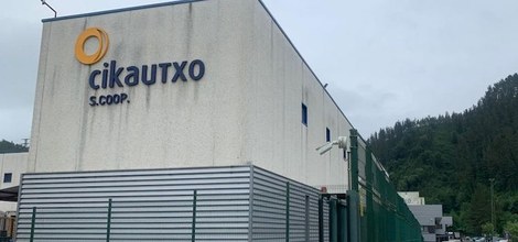 Kautxuz, plastikoz eta euskaraz