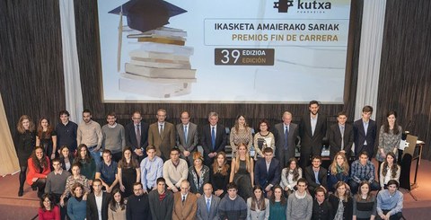 Kutxa sariak Mondragon Unibertsitateko ikasleentzat
