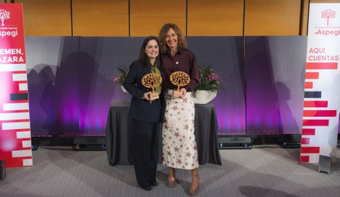 Leire Mugerza Aspegi Sariarekin aitortua, bere lidergoagatik