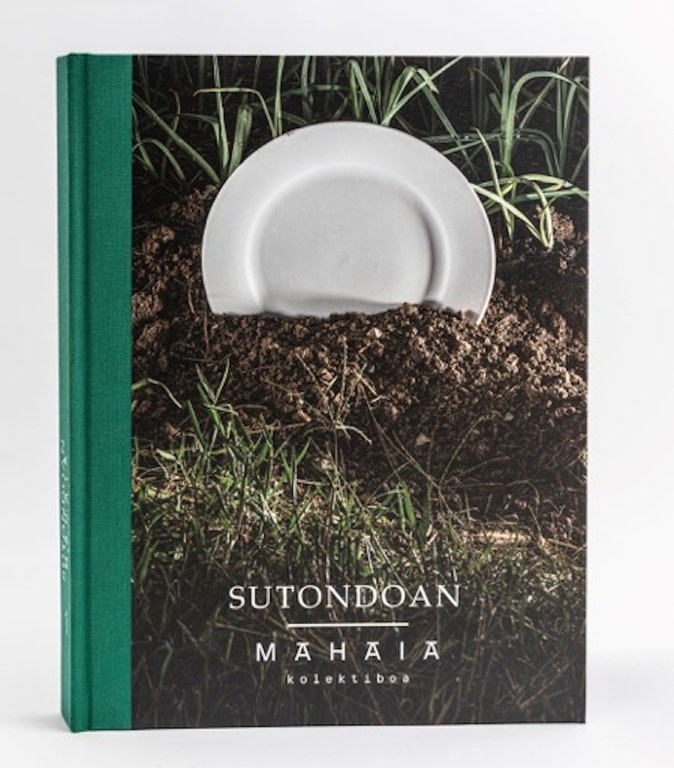 Mahaia-Sutondoan-1.jpeg Mahaia-Sutondoan-1.jpeg