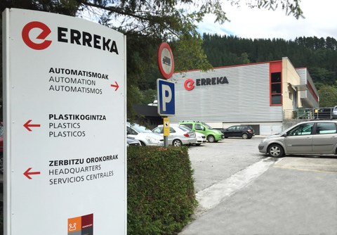 Matz-Erreka kooperatibak irudi korporatiboa berritu du