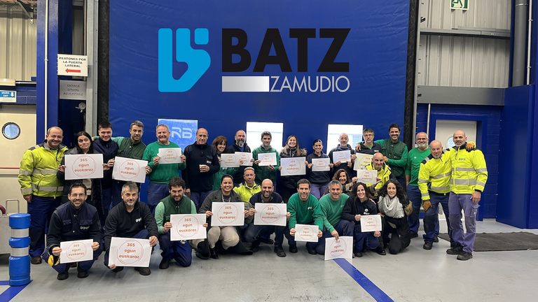 bATZ_ZAMUDIO.png bATZ_ZAMUDIO.png