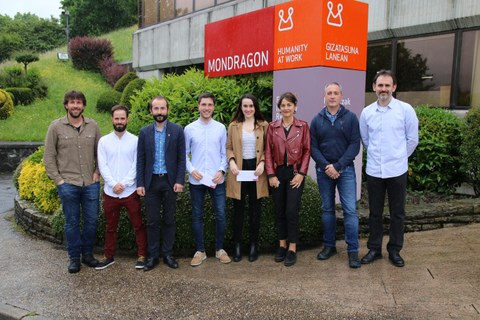 Mondragon Unibertsitateak eta MONDRAGON Korporazioak gradu-amaierako euskarazko proiektuak saritu dituzte