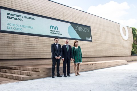 Mondragon Unibertsitateak ikasturte akademikoa inauguratu du Orona-Ideoko fakultatean