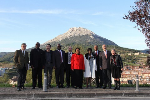 Namibiako ordezkariek MONDRAGON bisitatu dute