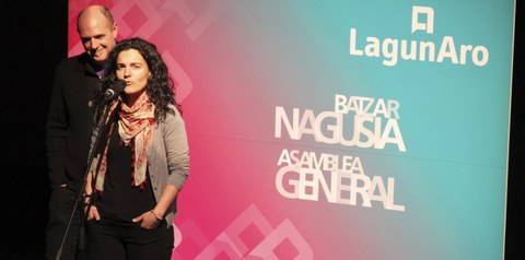 Webgune berria aurkezteaz gain, ezustekoak ere ez ziren falta izan LagunAro EPSVren Batzar Nagusian