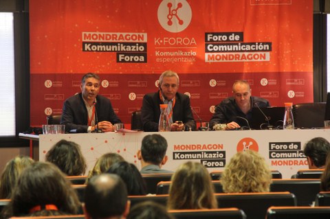 Xedea, ospea, krisia, marka eta aro digitalaren gaineko hausnarketak K-FOROAn